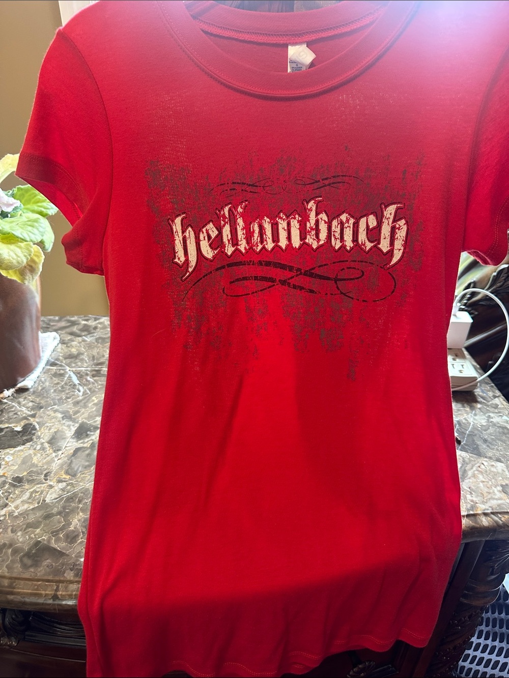 Women’s Red Short-Sleeve Graphic Tee with Distressed Script